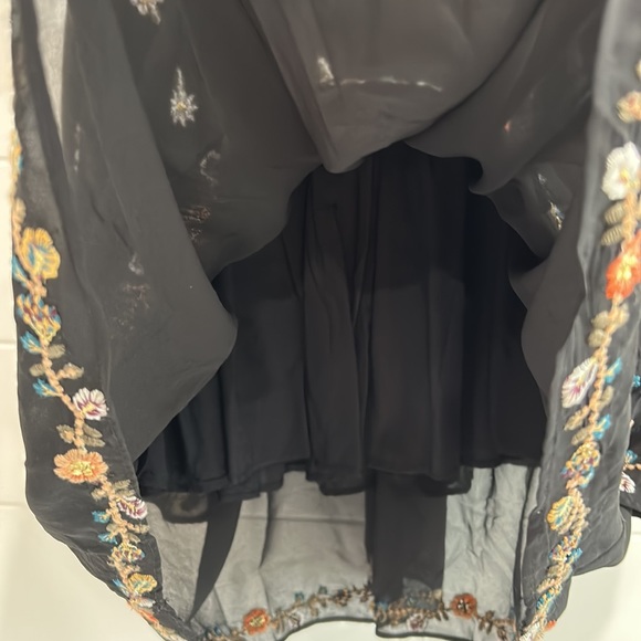 Maeve Floral Sheer Tiered Dress, Black w/Embroidered Flowers, Size 2 - Picture 6 of 15